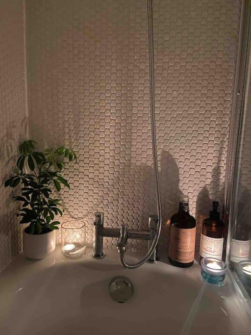 Spitalfields Market Penthouse Flat With Balcony Apartament *