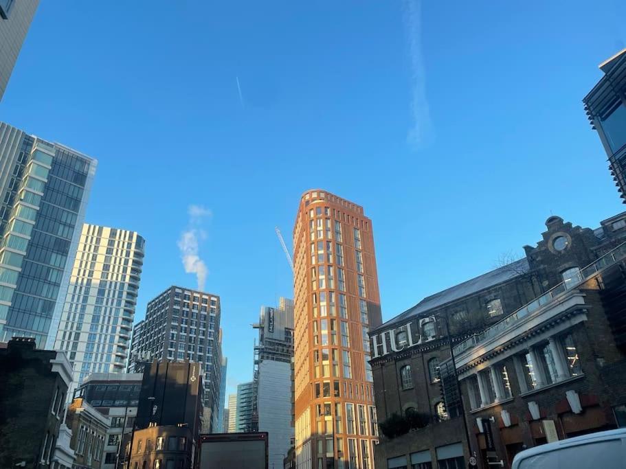 Apartament Spitalfields Market Penthouse Flat With Balcony Londra