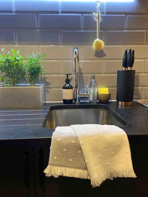 Apartament Spitalfields Market Penthouse Flat With Balcony